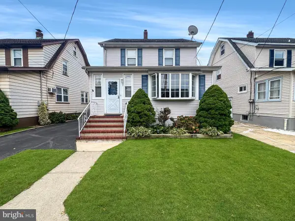 27 Hermann, CARTERET, NJ 07008