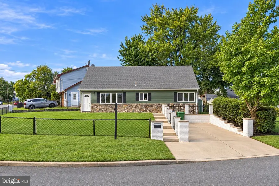 2 Kendall Drive, Parlin, NJ 08859 - #2