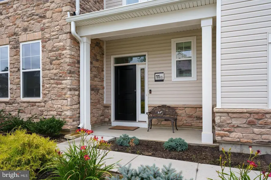 11 Cole Place, Cranbury, NJ 08512 - #2