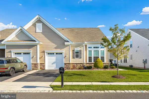 118 Starlight Dr, MONROE TOWNSHIP, NJ 08831