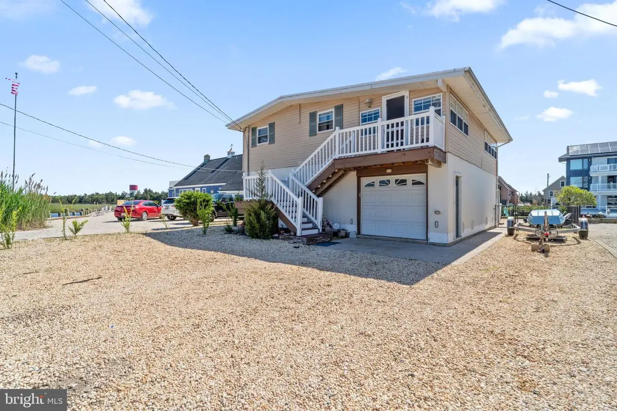 40 Daddy Tucker Dr, Tuckerton, NJ 08087 - Image #1