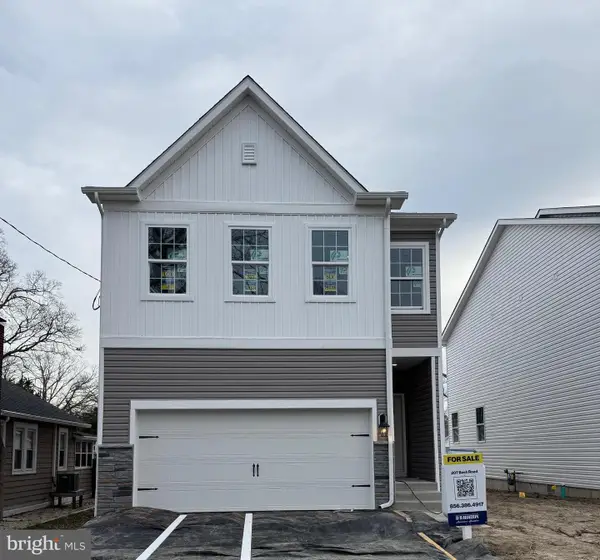 207 Bash Rd, TOMS RIVER, NJ 08753