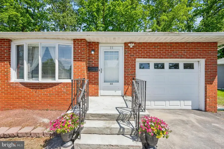 44 Gardenia Way, Toms River, NJ 08755 - Image #2