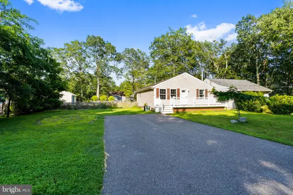 483 Lake Barnegat Dr S, FORKED RIVER, NJ 08731