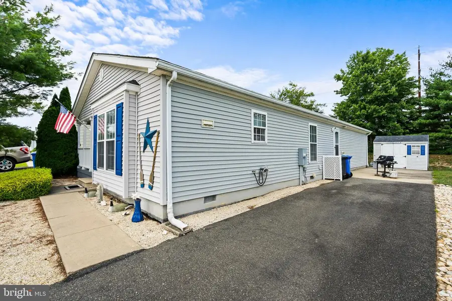 36 Fort Lee Dr, Manahawkin, NJ 08050 - Image #3
