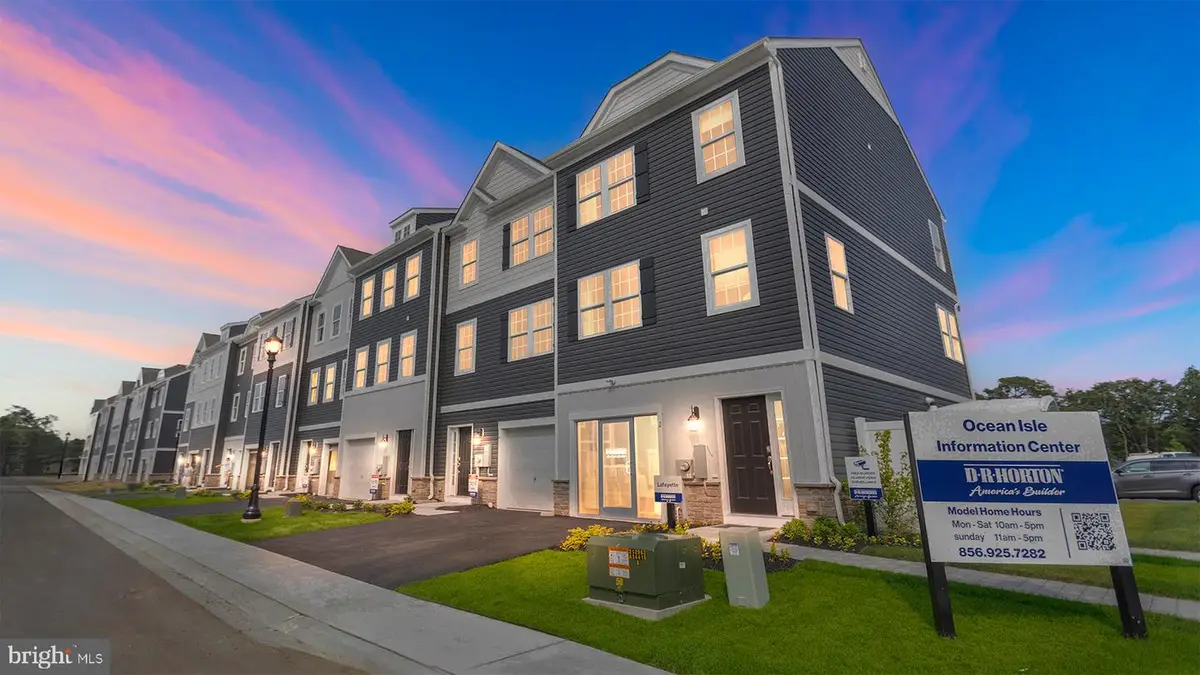 46 Baybreeze Dr, Waretown, NJ 08758 - Image #1