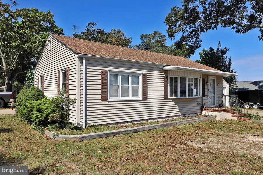 17 Pennsylvania Ave, Waretown, NJ 08758 - Image #3