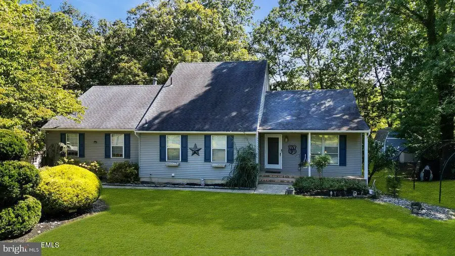 7 Corinne Ct, Jackson, NJ 08527 - #3