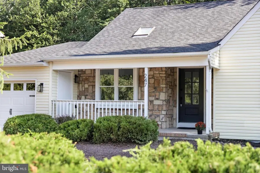 247 Jennings Rd, Manahawkin, NJ 08050 - Image #2