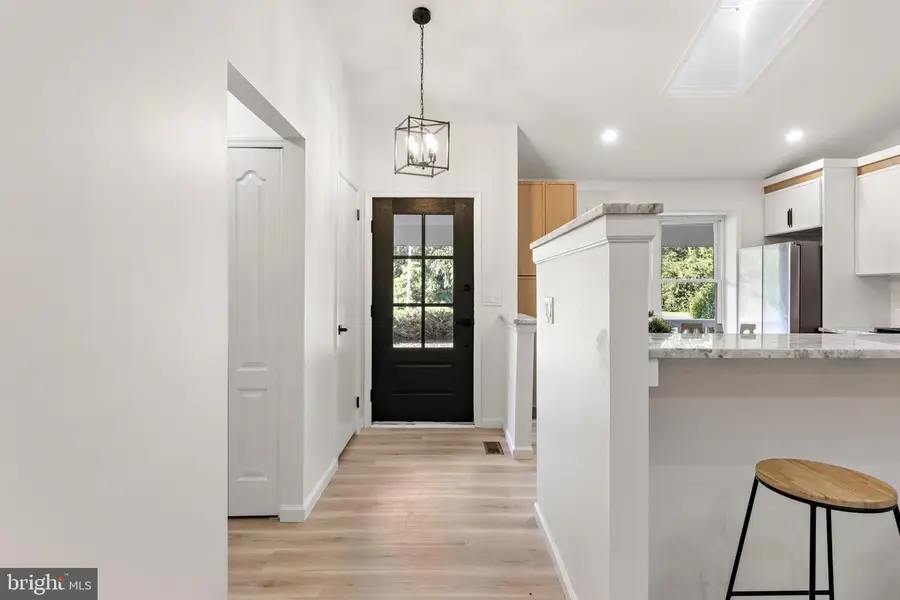 247 Jennings Rd, Manahawkin, NJ 08050 - Image #3