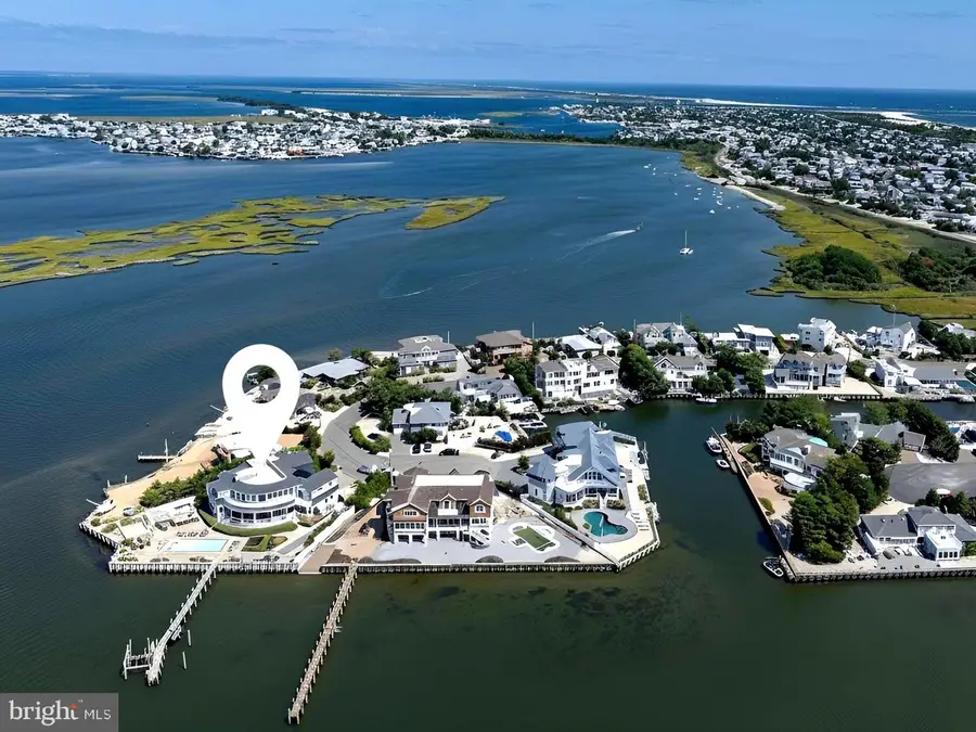 43 W Holly Dr, Long Beach, NJ 08008 - Image #2