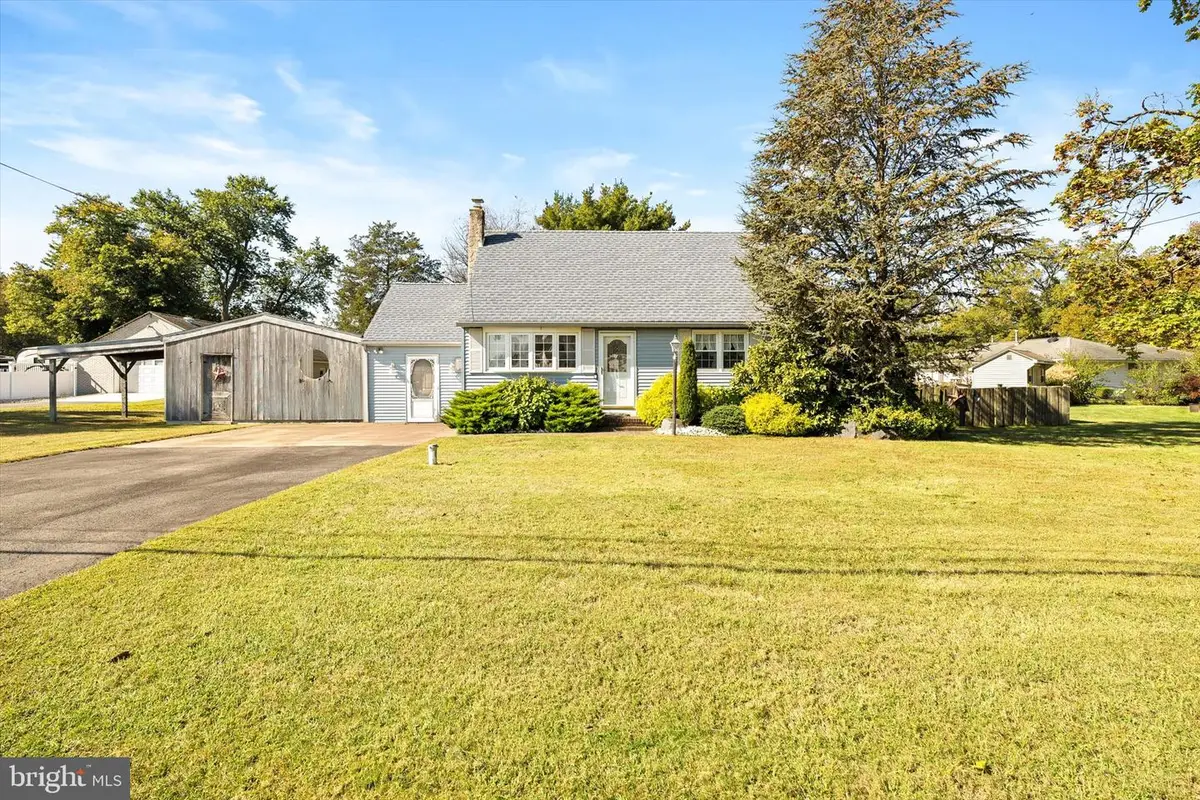 3 Applegate Ln, New Egypt, NJ 08533 - Image #1