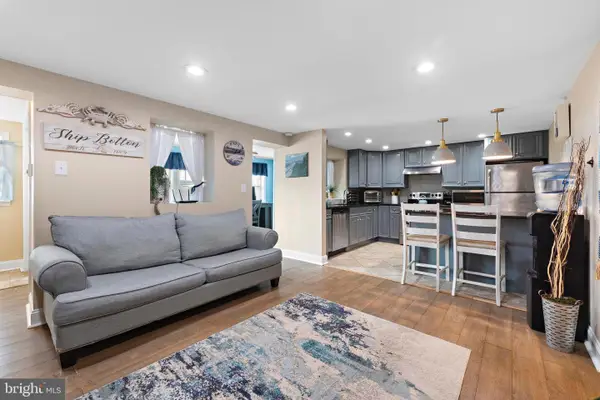 111 W 18th St #2, SHIP BOTTOM, NJ 08008