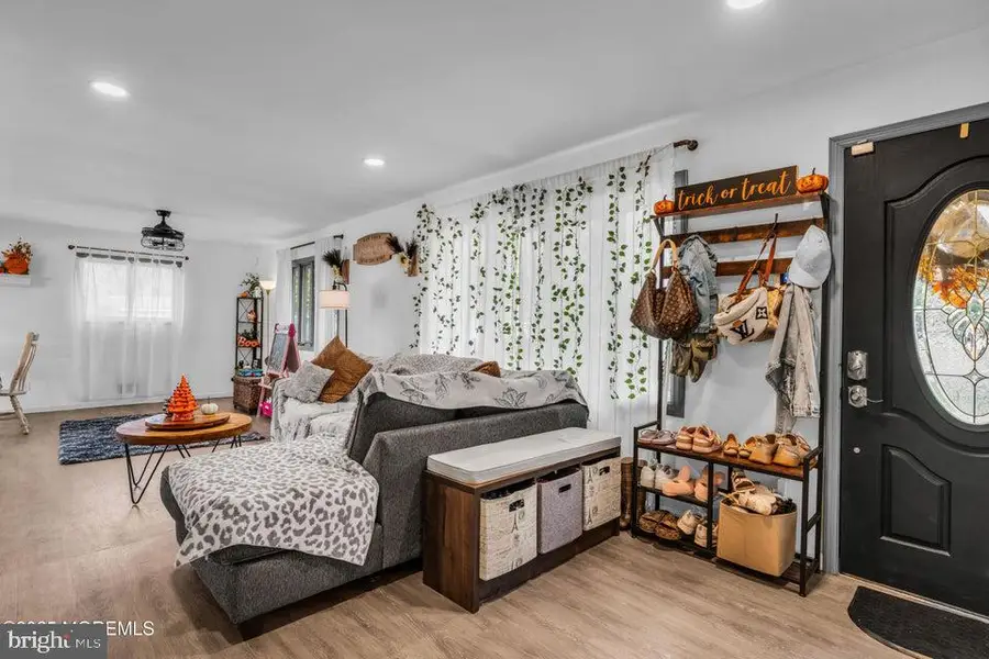 202 Orangewood Dr, Brick, NJ 08723 - Image #3