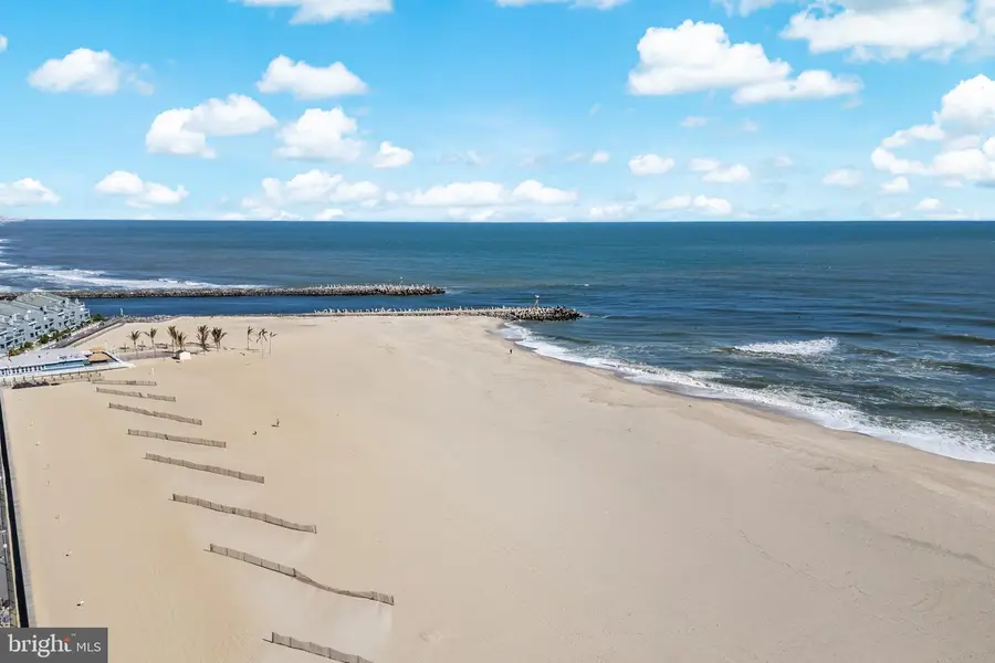 140 Ocean Ave, Point Pleasant Beach, NJ 08742 - Image #2