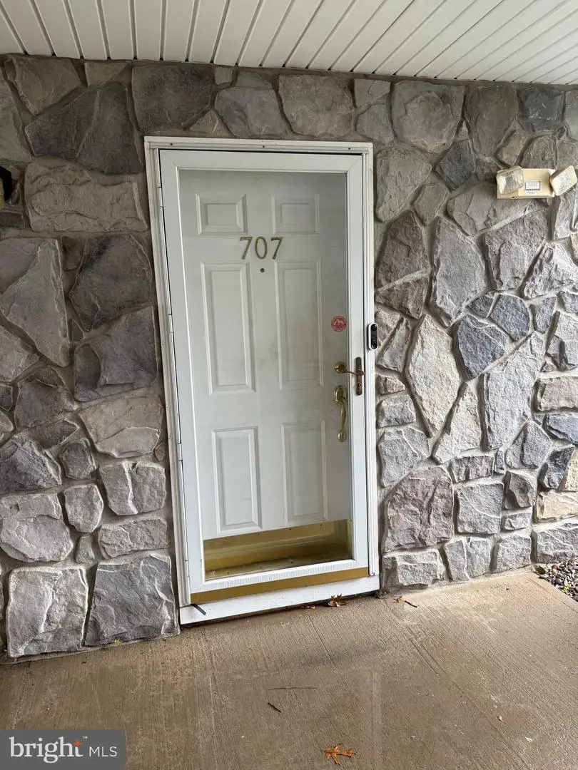 707 Schley Ave, Toms River, NJ 08755 - Image #1