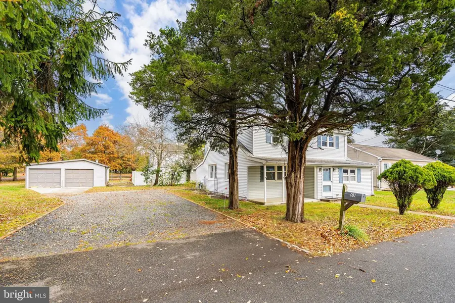 63 Illinois Ave, Waretown, NJ 08758 - Image #2