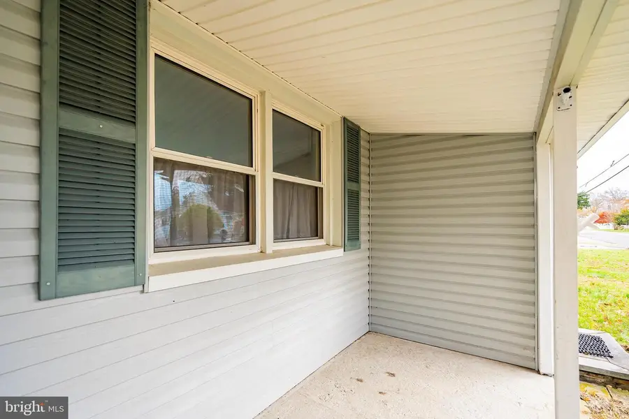 63 Illinois Ave, Waretown, NJ 08758 - Image #3