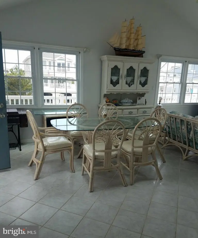 28 Division Ave, Surf City, NJ 08008 - Image #3