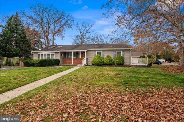 1079 Helm Ave, MANAHAWKIN, NJ 08050