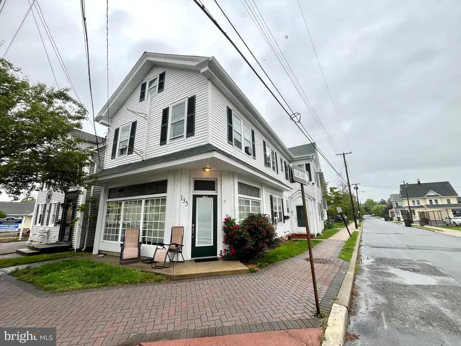 135 E Main St, Tuckerton, NJ 08087 - Image #2