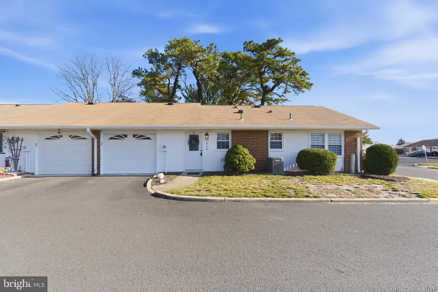 1015 Aberdeen Dr #a, Lakewood, NJ 08701 - Image #2