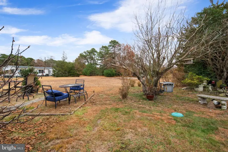 8 Mary Ct, Barnegat, NJ 08005 - Image #2