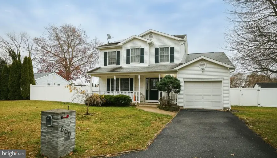 600 Lawrence Ave, Toms River, NJ 08757 - Image #2