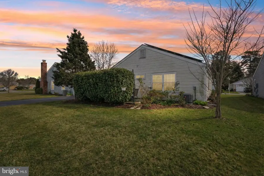 4 Harrogate La, Manchester Township, NJ 08759 - Image #2