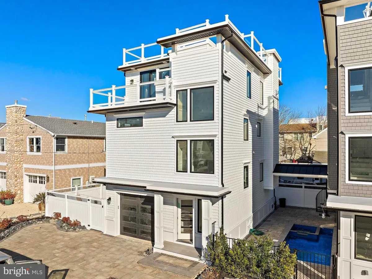 101 W 15th St, Long Beach, NJ 08008 - Image #1