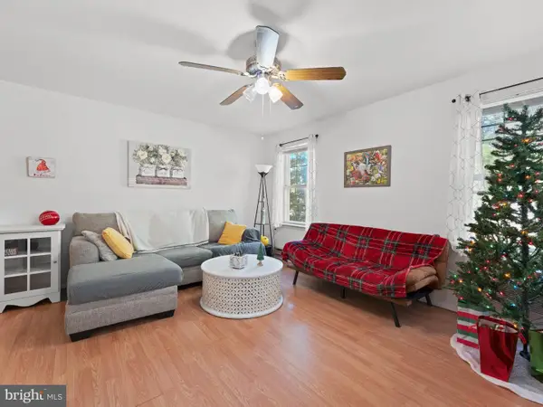 55 Millford Ave #e, WHITING, NJ 08759