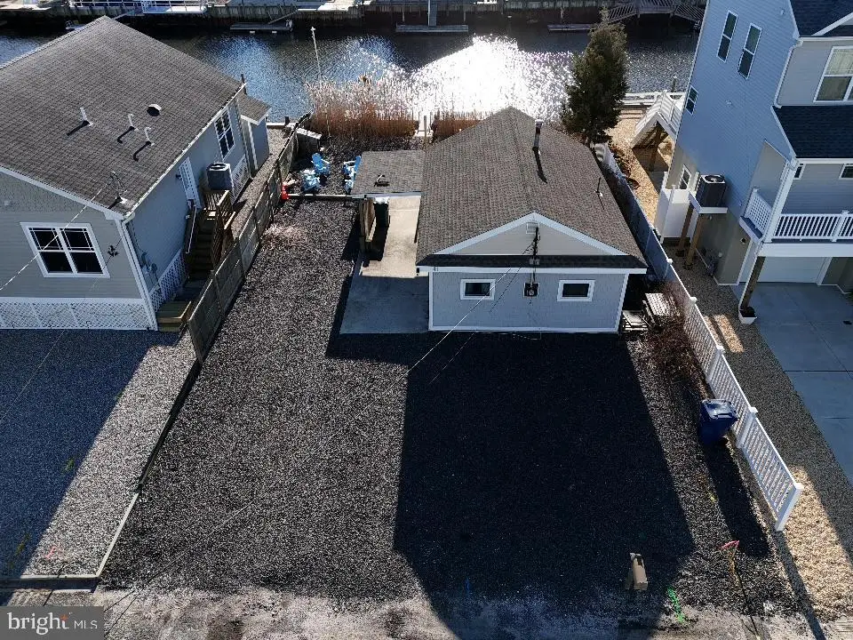 41 W Raritan Dr, Tuckerton, NJ 08087 - Image #1