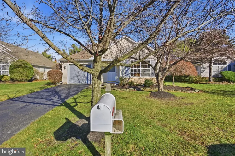 11 Schoolhouse Ln, Lakewood, NJ 08701 - Image #3