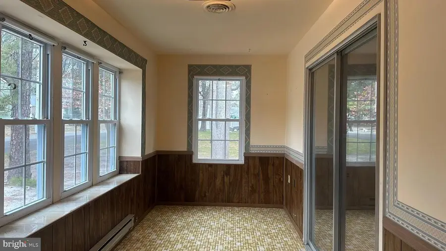 5-a Pembroke La, Whiting, NJ 08759 - Image #3