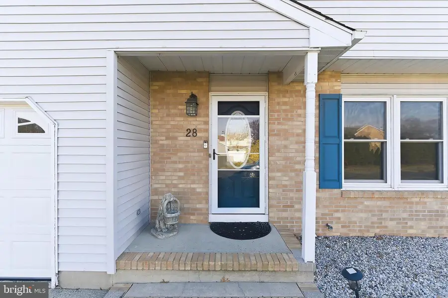 28 Bayberry Ct, Brick, NJ 08723 - Image #3