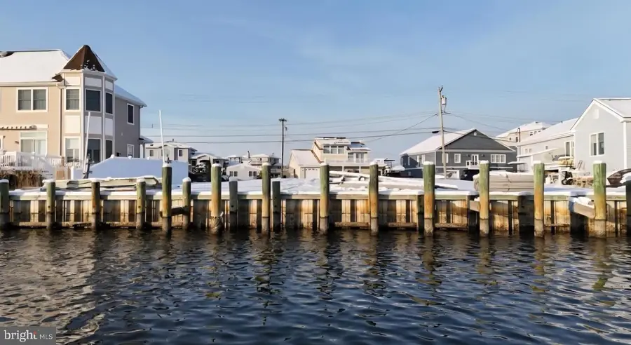 1025 Capstan Dr, Forked River, NJ 08731 - Image #3