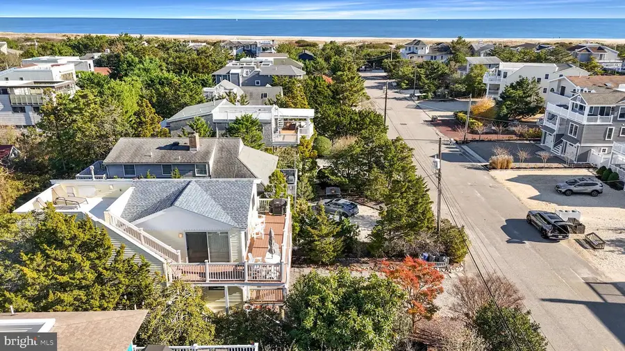 4 E 20th St, Barnegat Light, NJ 08006 - #3