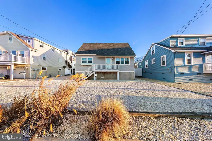 213 W 13th St, Ship Bottom, NJ 08008 - Image #3