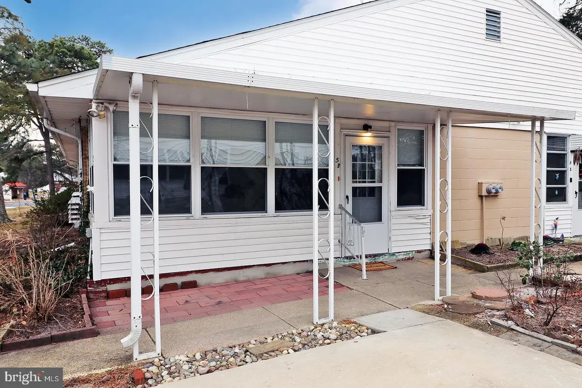 5 Valley Stream Dr #b, Whiting, NJ 08759 - Image #1