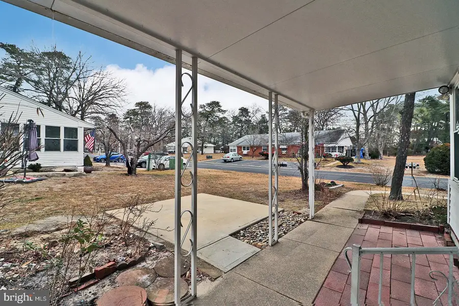 5 Valley Stream Dr #b, Whiting, NJ 08759 - Image #3