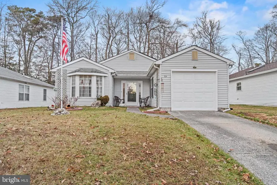 224 Valley Forge Dr, Little Egg Harbor Township, NJ 08087 - Image #2