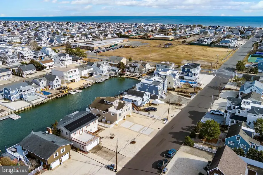 329 W 5th St, Ship Bottom, NJ 08008 - #2