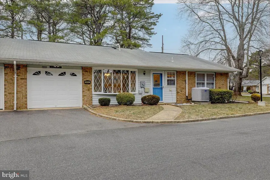64 Cambridge Cir #a, Manchester Township, NJ 08759 - Image #2