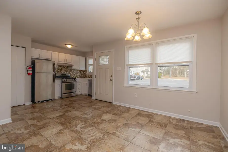 111 Tavistock Dr, Little Egg Harbor Township, NJ 08087 - Image #2