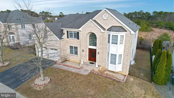 32 Vicari Way, TUCKERTON, NJ 08087