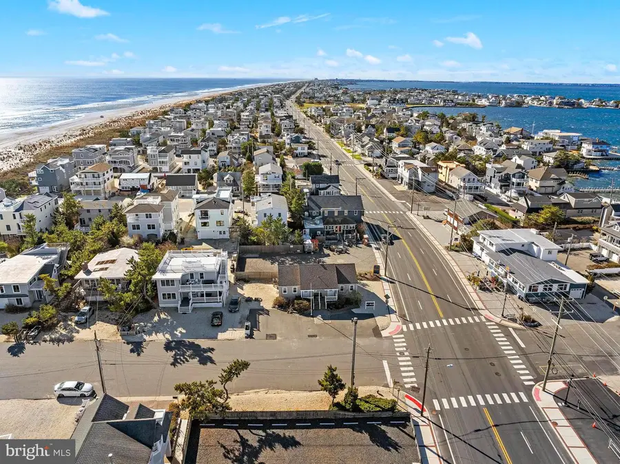 2 E 79th St, Harvey Cedars, NJ 08008 - #3