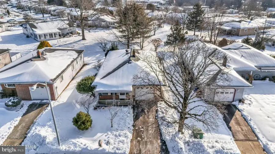 38 Roman St, Toms River, NJ 08757 - #3