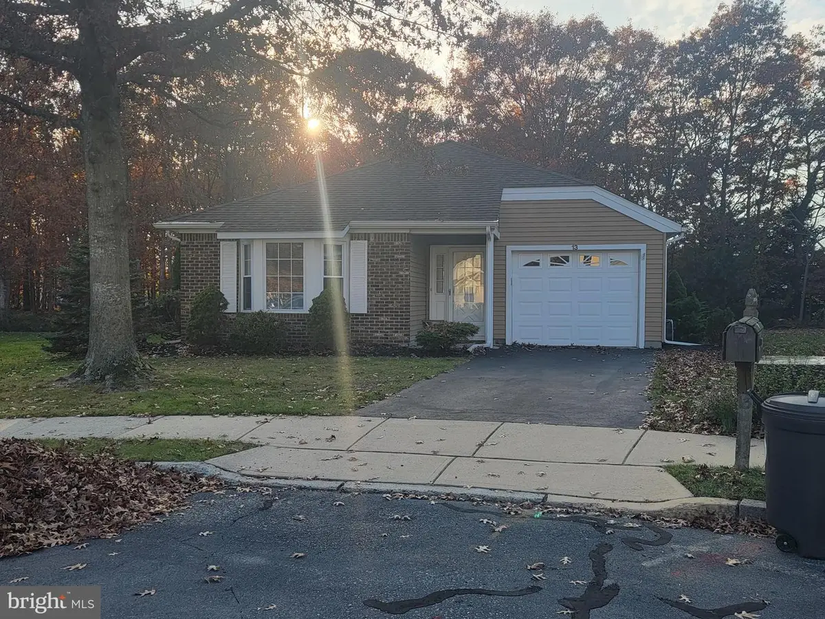 13 Dove Tree Ct, Barnegat, NJ 08005 - #1