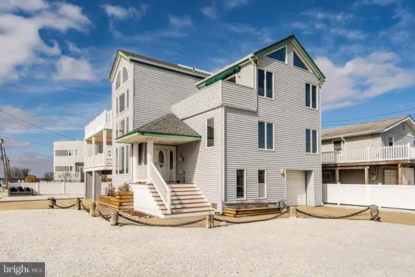 307 N 13th St, SURF CITY, NJ 08008