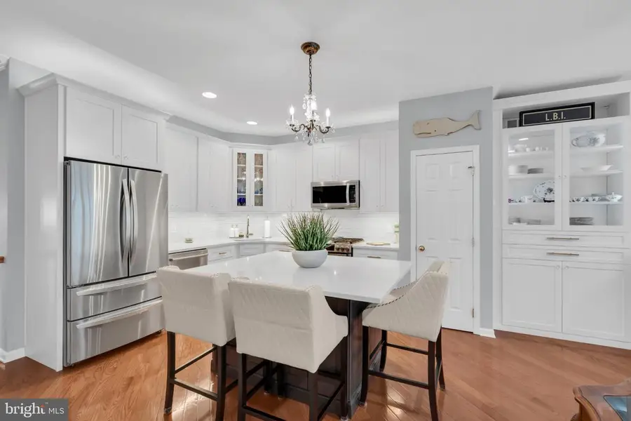 22 Island Breeze Ct, Manahawkin, NJ 08050 - #3